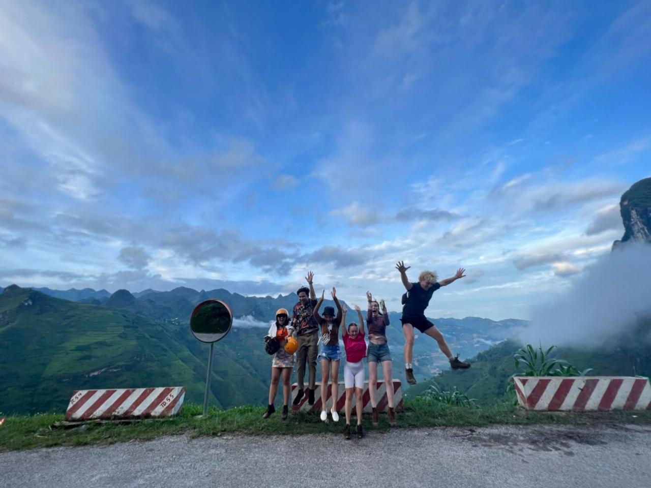 Ha Giang City Hostel Exterior foto
